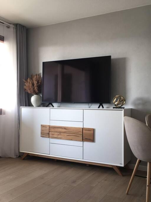 Gemuetliches Apartment Mit Wundervollem Weitblick Лёффинген Экстерьер фото